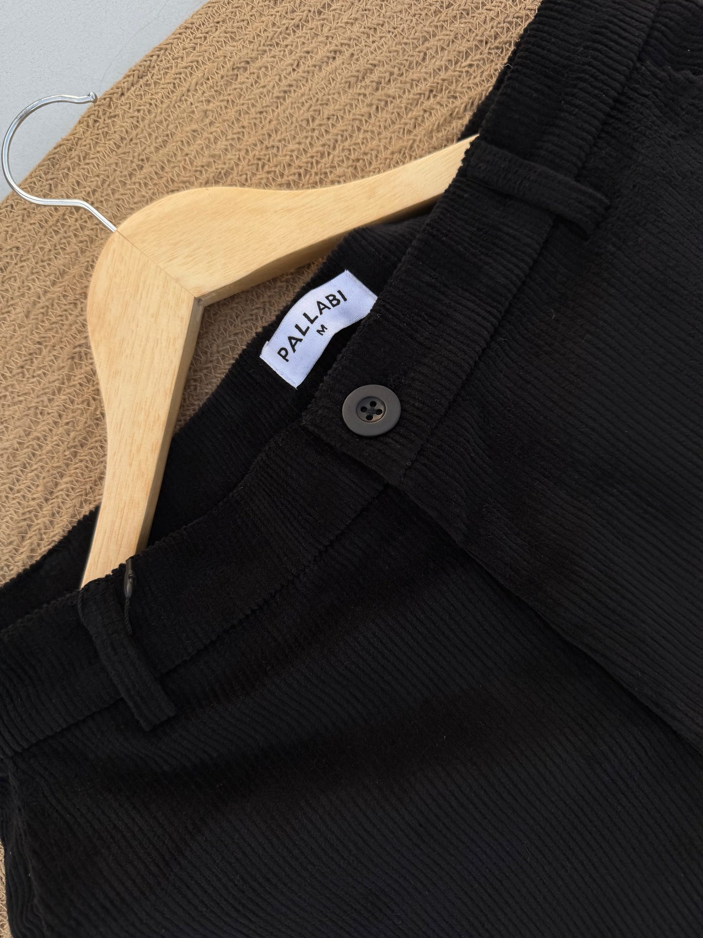 Corduroy Baggy Pant - Classic Black