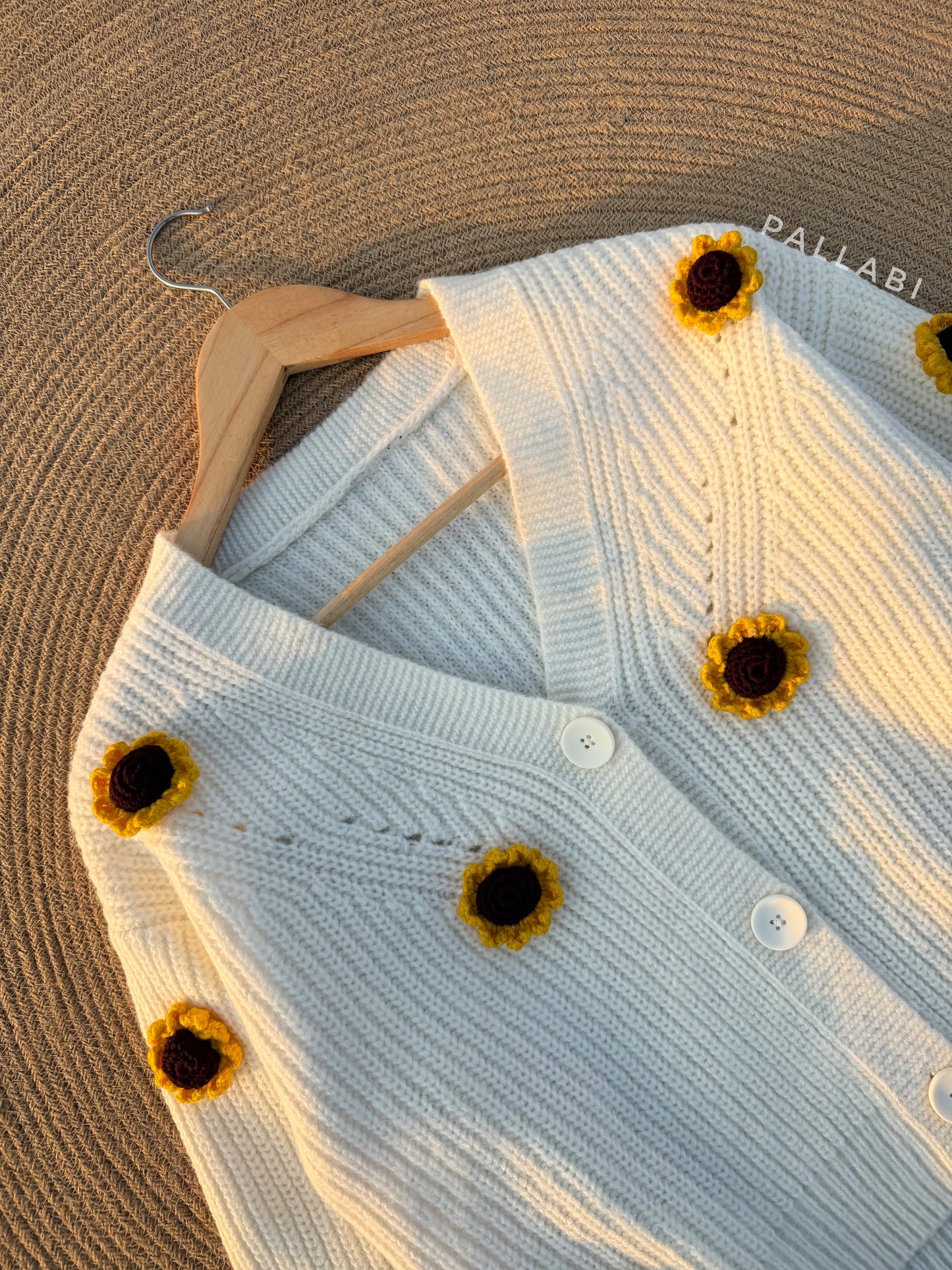 Handcrafted Flower Cardigan-Off-white Sunflower